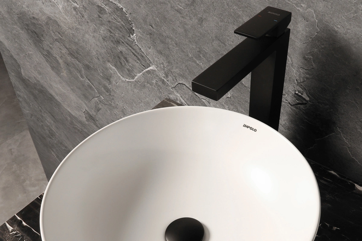 25 1102 High Basin Mixer